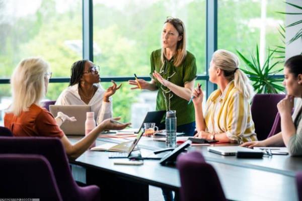 体育培训半身照怎么拍好看